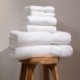 Kueela 100% Organic Cotton Bath Towel Set | Bathroom Luxury Towel Set of 6 | GOTS Certified | Hotel Premium Towels | 700 GSM | 2 Bath Towels 30 x 56 | 2 Hand Towels 16 x 30 | 2 Wash Cloths 13 x 13 | White