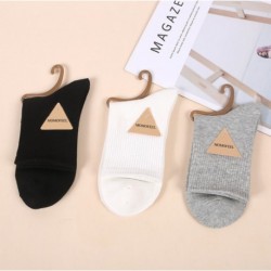 MOMOFEEL  Mid tube men's casual socks four seasons black and white gray men's socks